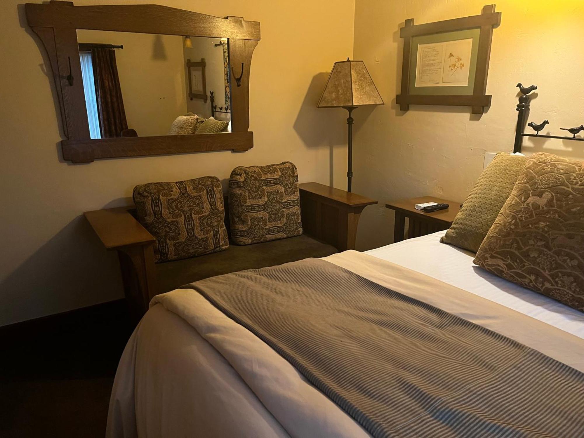 Blackbird Bed and breakfast 3*
